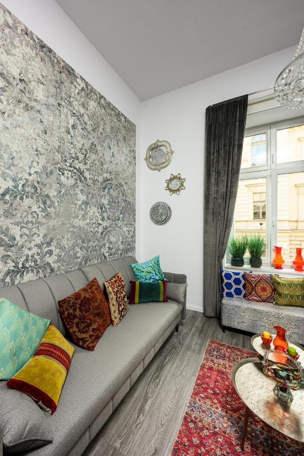 Native Apartments Studencka 25 Krakow Dış mekan fotoğraf