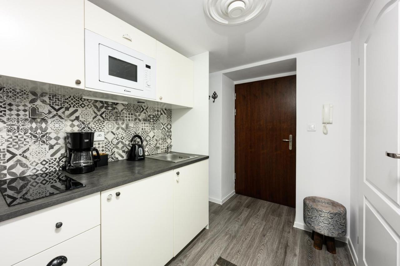 Native Apartments Studencka 25 Krakow Dış mekan fotoğraf