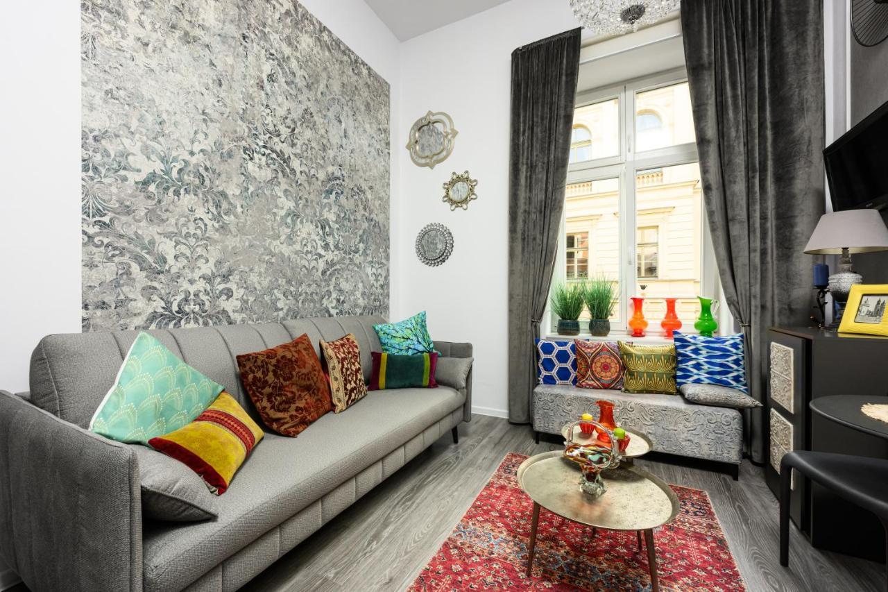 Native Apartments Studencka 25 Krakow Dış mekan fotoğraf
